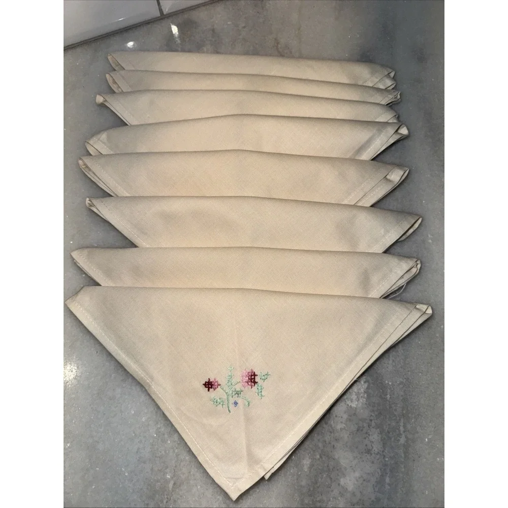 Set Of 8vintage Embroidered Napkins Cream Color Never Used Pink Flowers